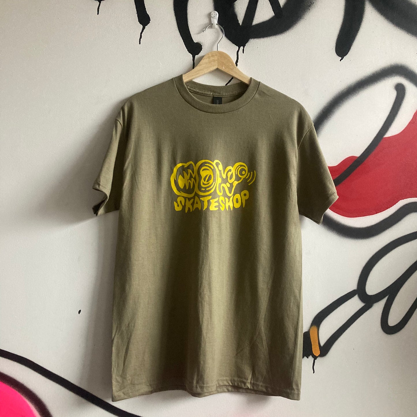 Cow GN888 T-shirt (Prairie Dust/Yellow)