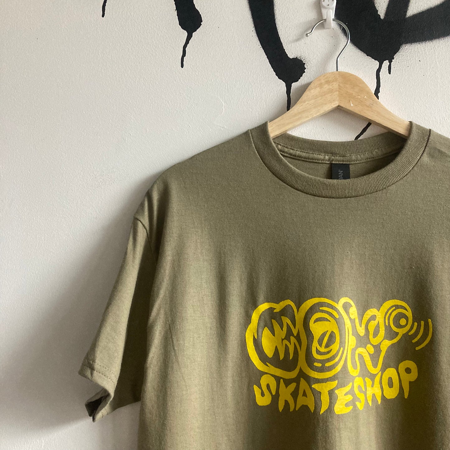 Cow GN888 T-shirt (Prairie Dust/Yellow)
