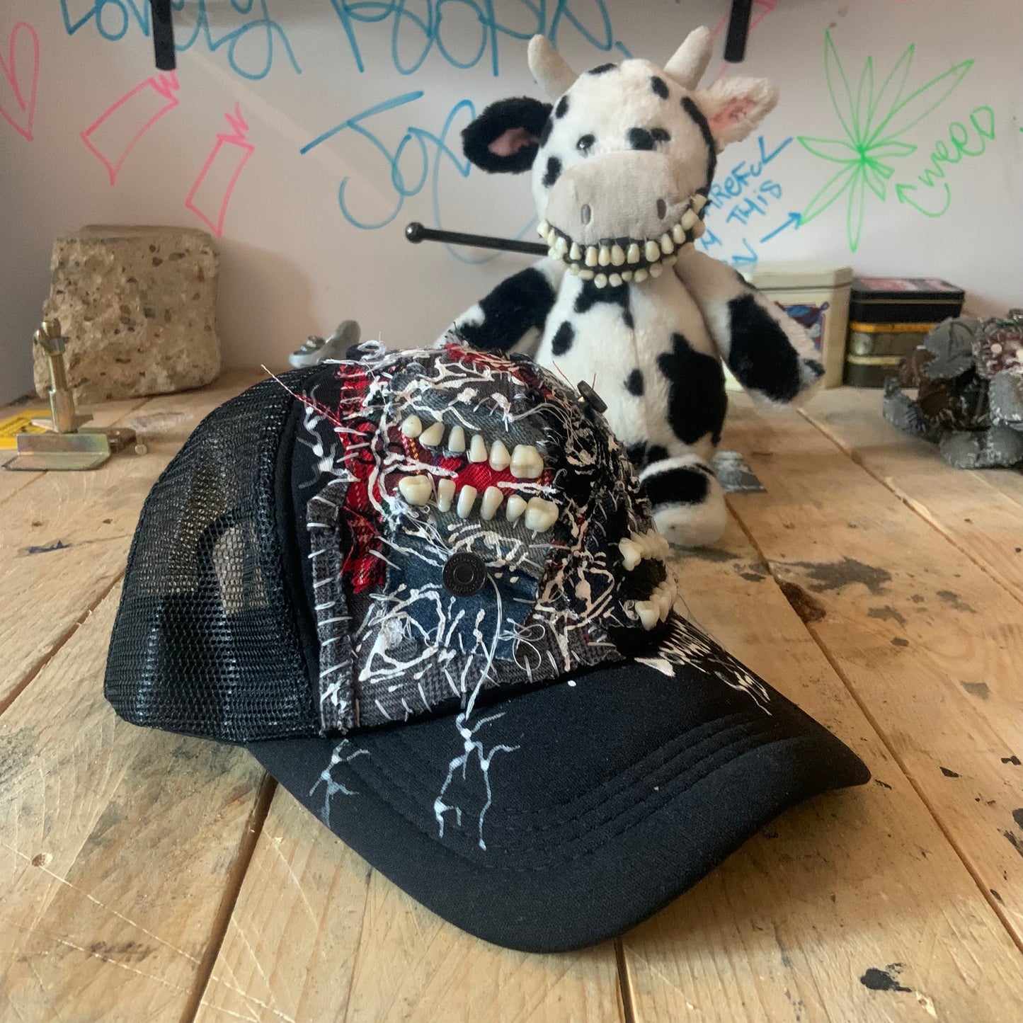 Dormant Hat 01