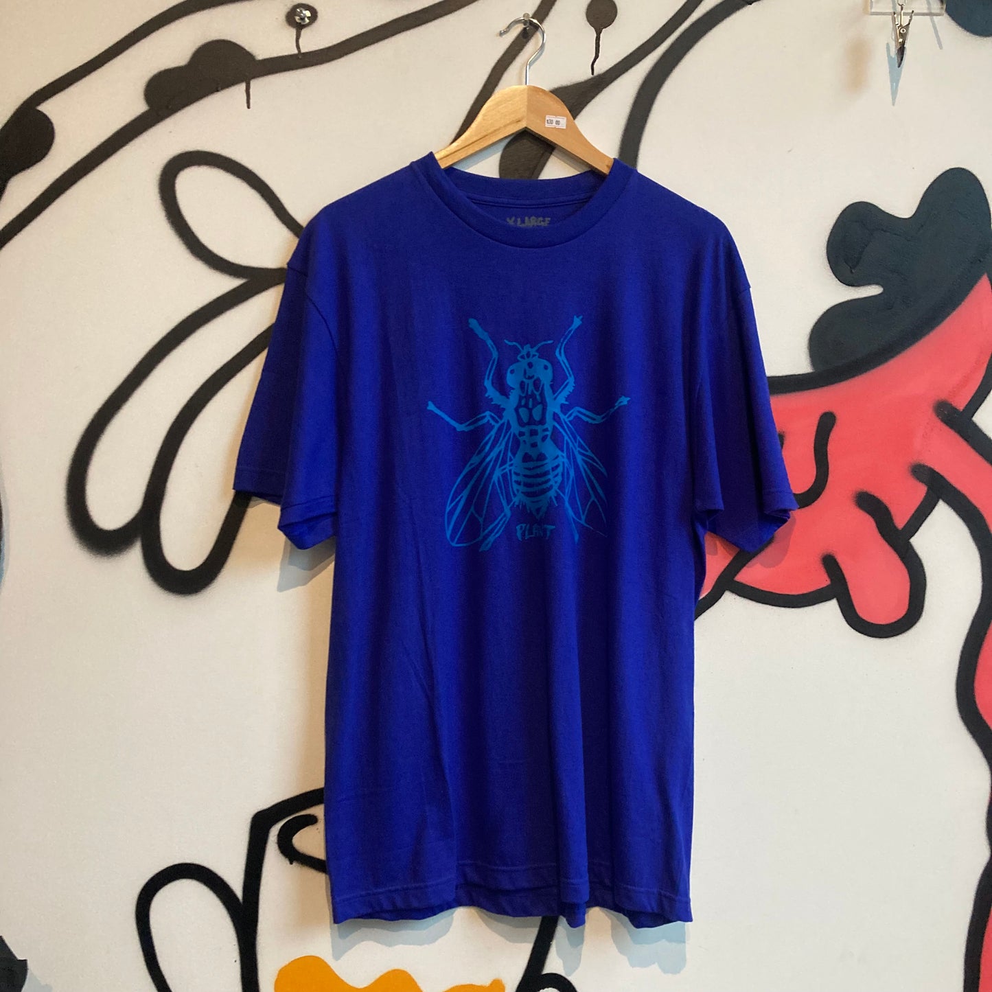 Plant Fly Tee - Blue