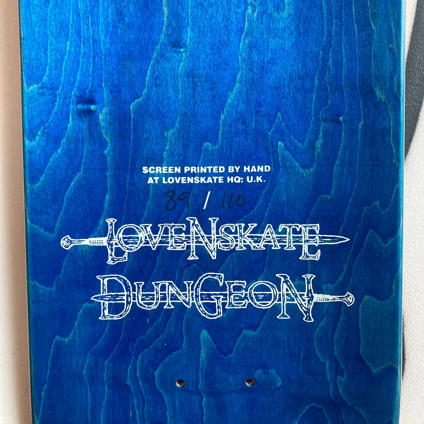 Lovenskate x Dungeon 8.5"