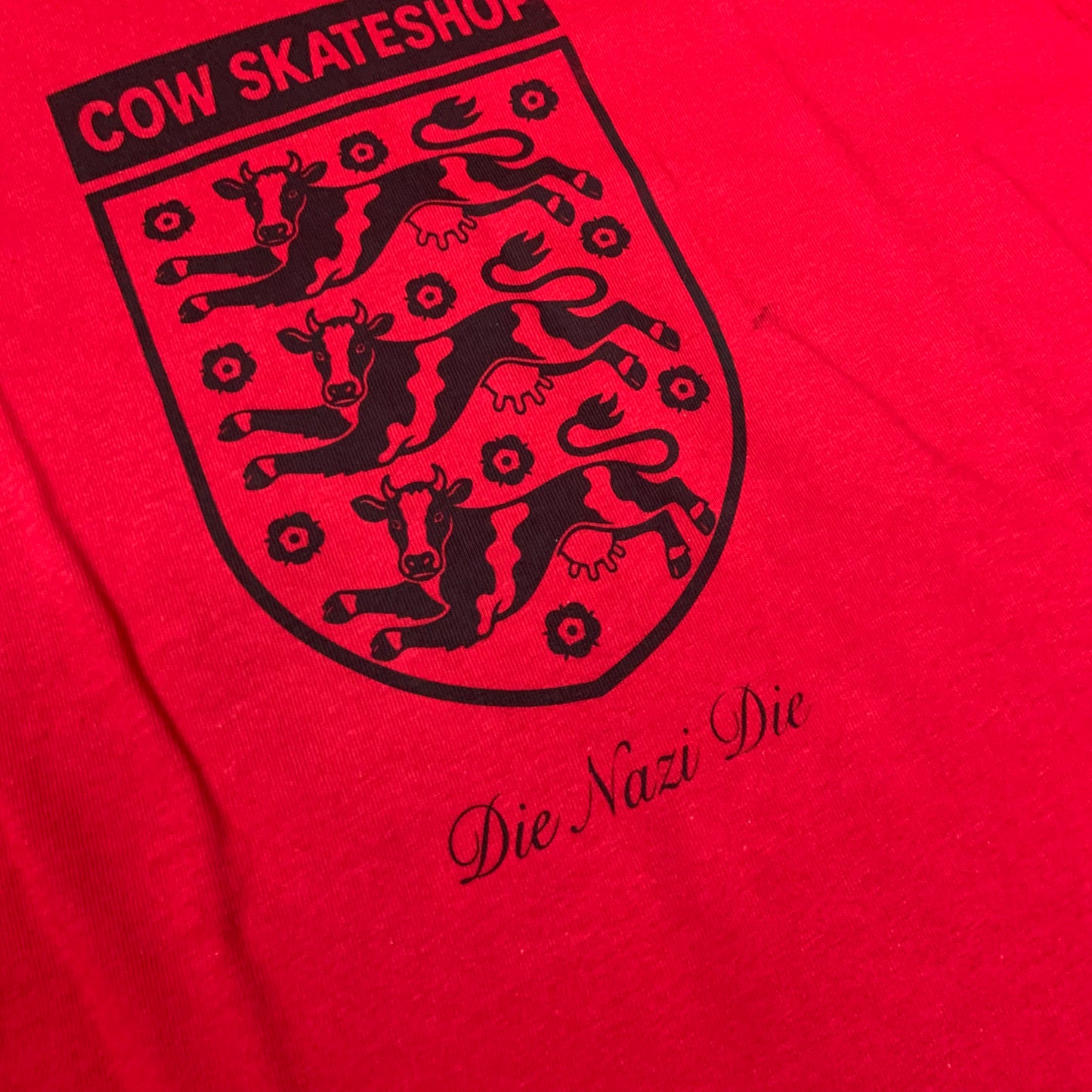 Werld Cup Shop Tee (Red)